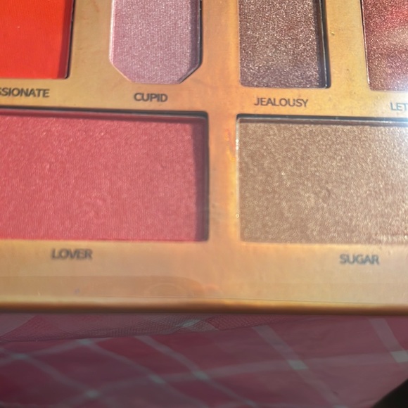 🎈SALE🎈🎀#35.MAKEUP BUNDLE🎀 - Picture 6 of 12